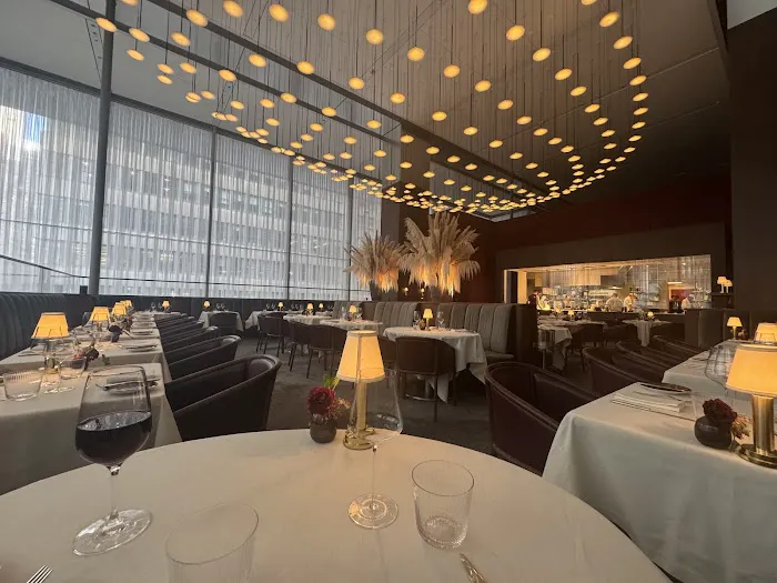Four Twenty Five, a Jean-Georges Restaurant Picture 2