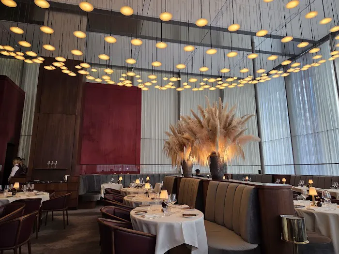 Four Twenty Five, a Jean-Georges Restaurant Picture 3