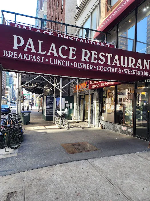 Palace Restaurant Picture 10