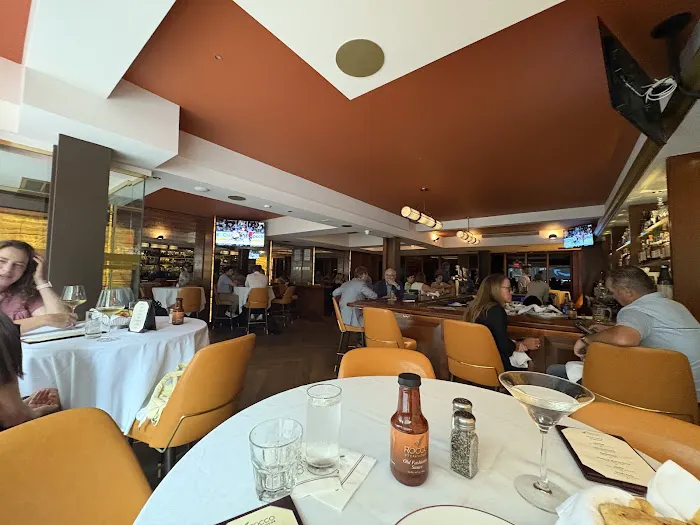 Rocco Steakhouse Picture 6