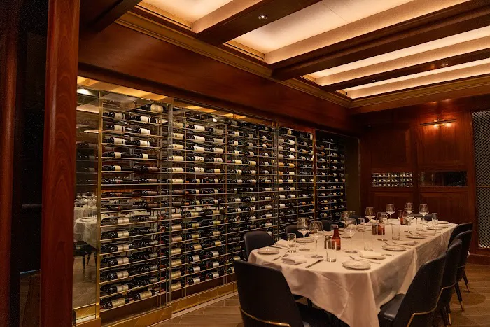 Rocco Steakhouse Picture 3