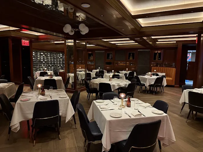 Rocco Steakhouse Picture 2