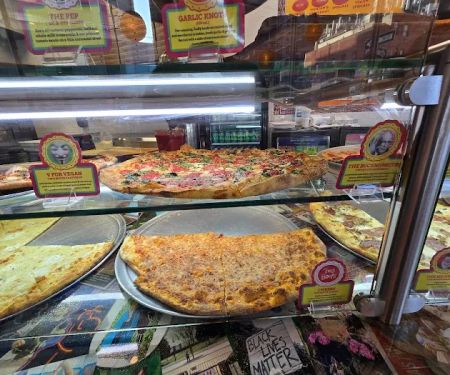 Two Boots Pizza Upper East Side