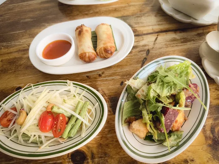Land Thai Kitchen Picture 10