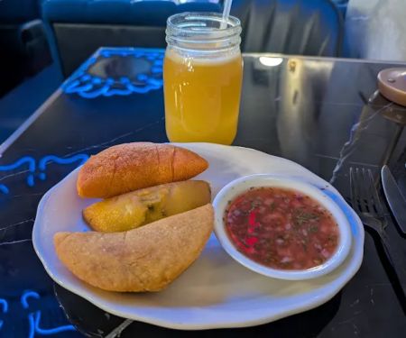 María Mulata Restaurant & Bar