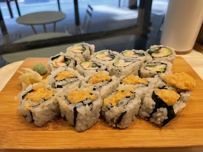 Premium Japanese Rolls Picture 2