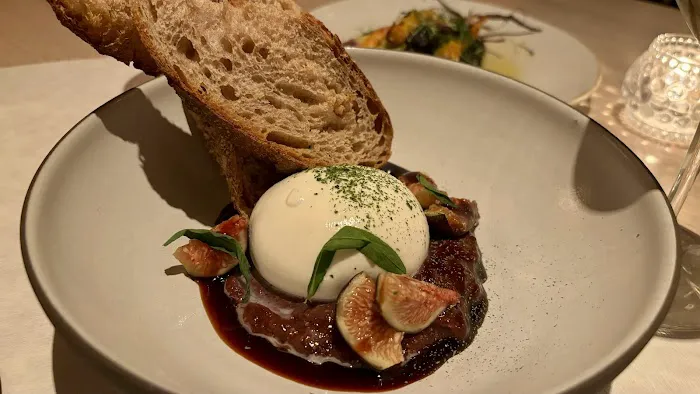 JoJo by Jean-Georges Picture 7