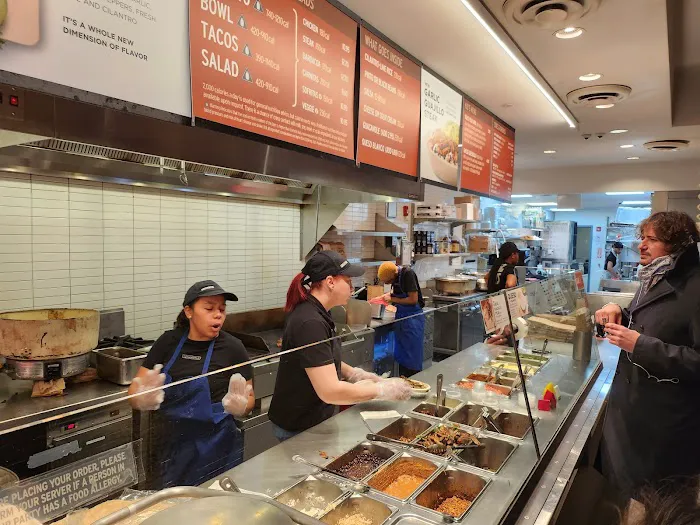 Chipotle Mexican Grill Picture 6