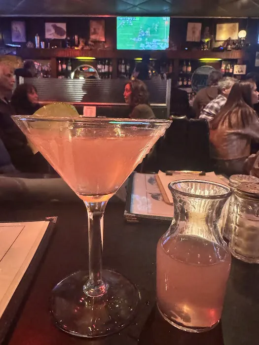 Hi Life Bar & Grill Picture 7