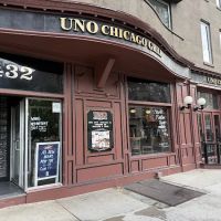 UNO Pizzeria & Grill ico
