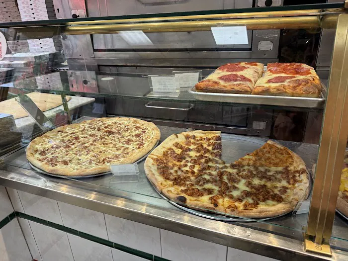 Famous Original Ray's Pizza Picture 7