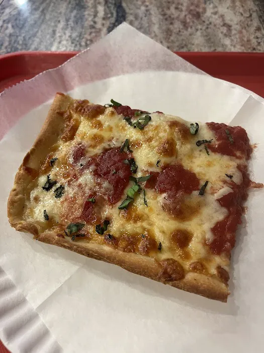 Mariella Pizza Picture 8