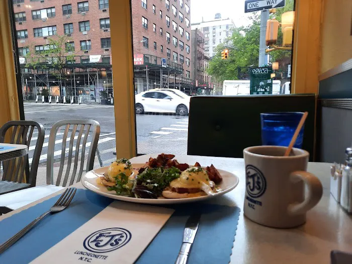 EJ's Luncheonette Picture 3
