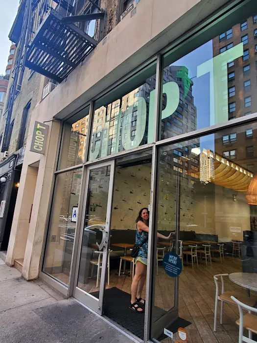 Chopt Creative Salad Co. Picture 4