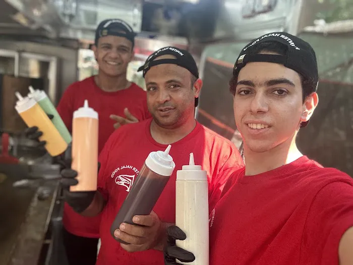 Hunter halal truck Picture 8