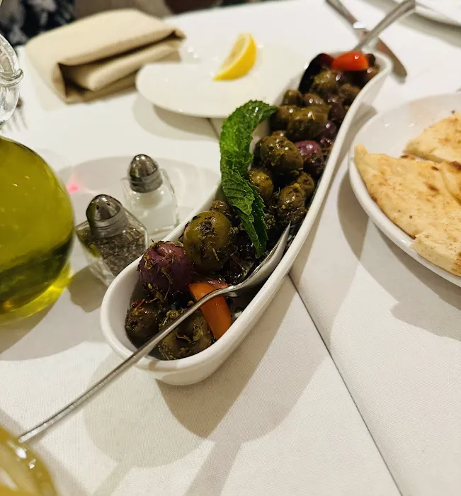 White Olive Picture 3
