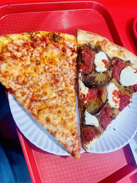 Little Italy Pizza Picture 5