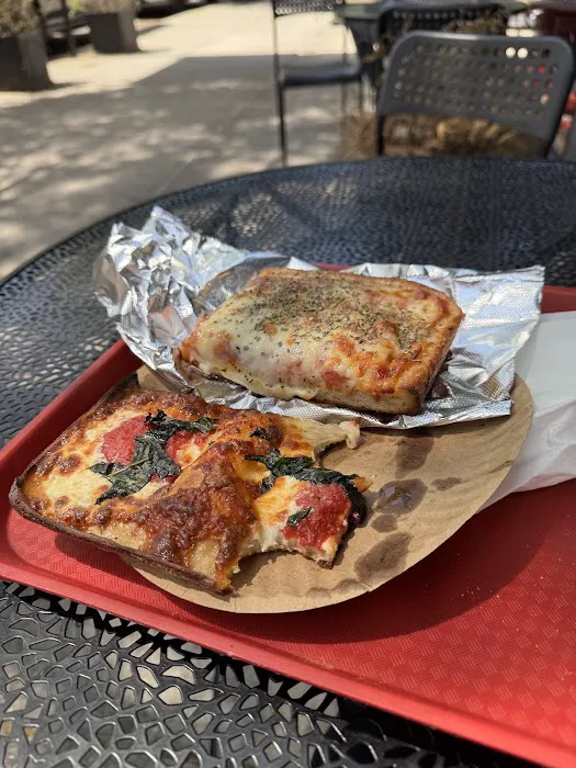Little Italy Pizza Picture 6
