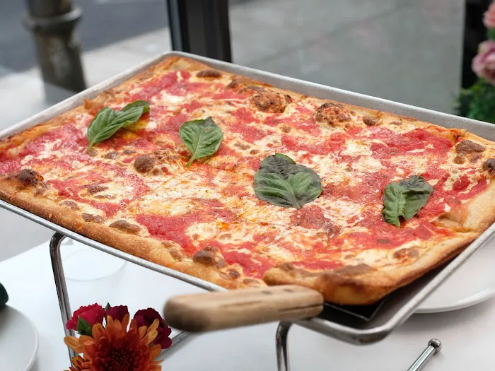 Patsy's Pizzeria Picture 7