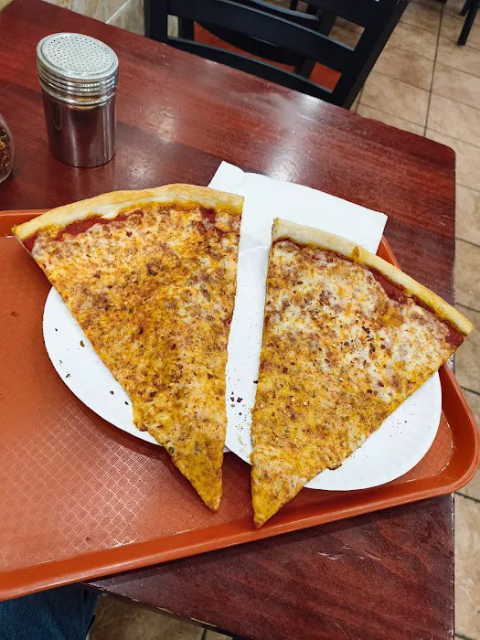 Famous Famiglia Pizzeria Picture 5