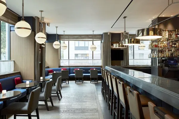 The Regency Bar & Grill Picture 1