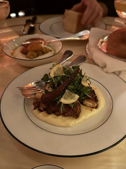Casa Cruz Upper East Side Restaurant Picture 8