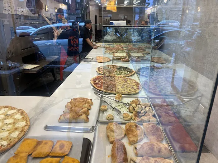 Pizza Napoli Picture 6