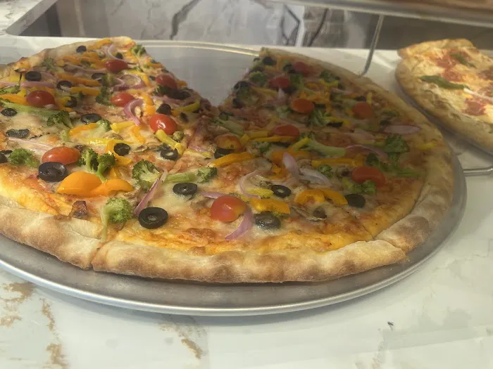 La Pizza Italia Picture 7
