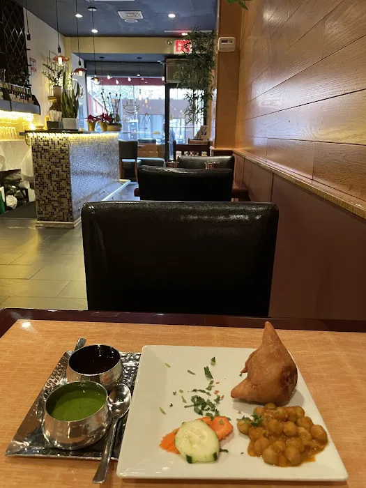 Mughlai Indian cuisine Picture 1