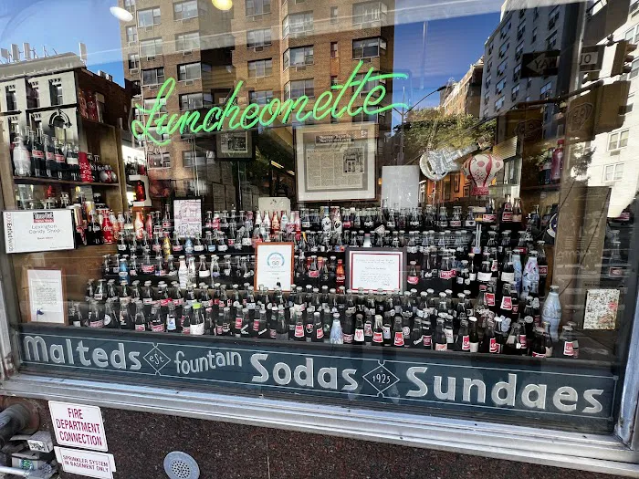 Lexington Candy Shop Picture 7