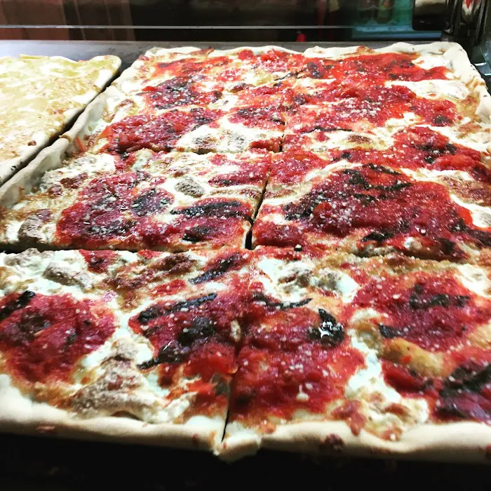Saba's Pizza Picture 3