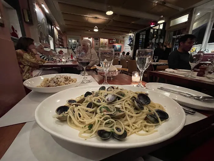 Antonucci Cafe Picture 10
