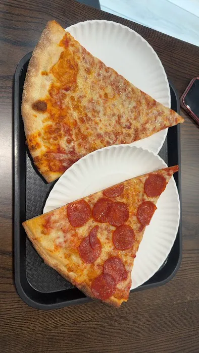Krave Pizza Picture 8
