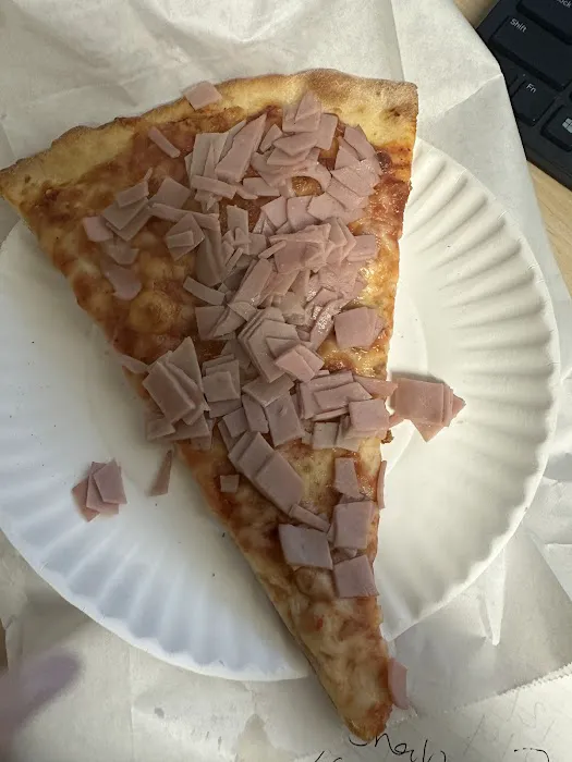 Krave Pizza Picture 6