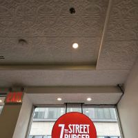 7th Street Burger 86th Street ico