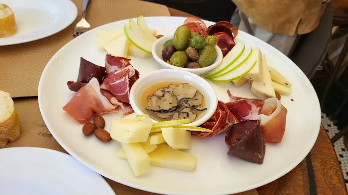 Paola's Osteria Picture 6