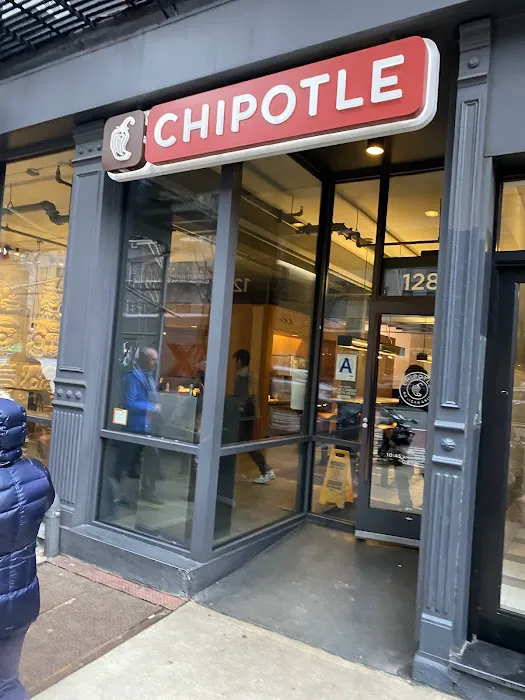 Chipotle Mexican Grill Picture 10