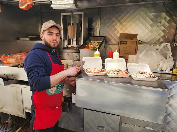 Big Boss Halal Food Picture 7