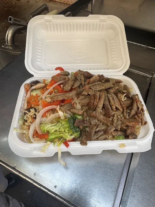 Big Boss Halal Food Picture 1