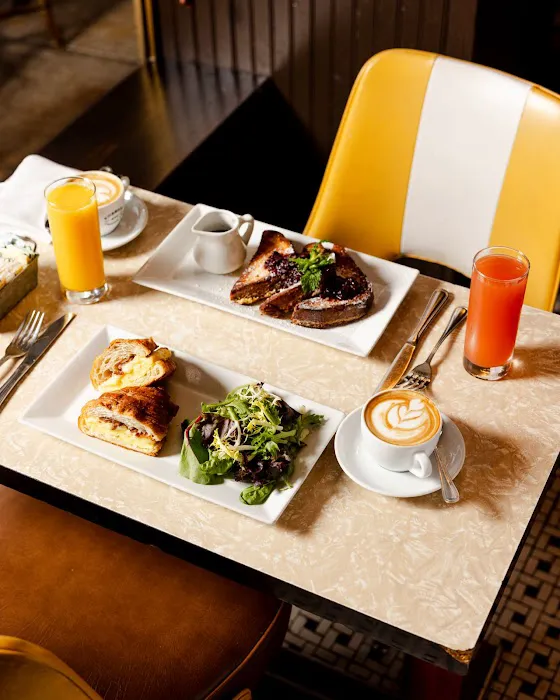 French Roast Picture 4