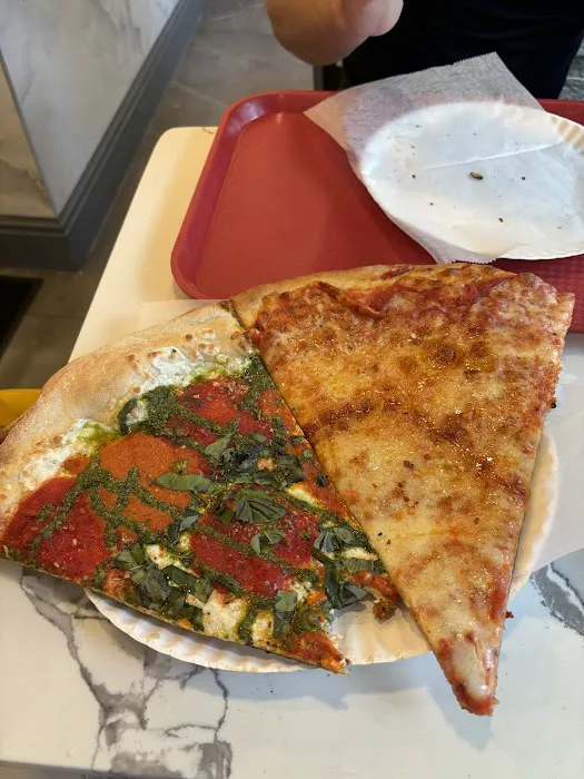 Centro Pizza Picture 2