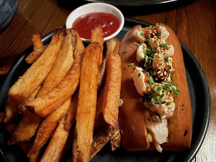 Crave Fishbar Upper East Side Picture 10