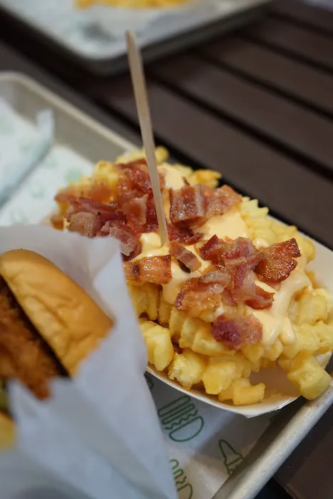 Shake Shack Upper East Side Picture 6