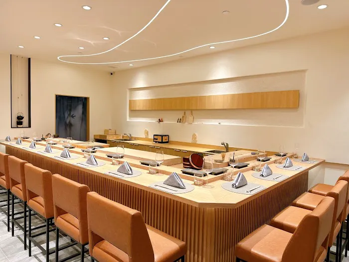 Sushi Akira Picture 8