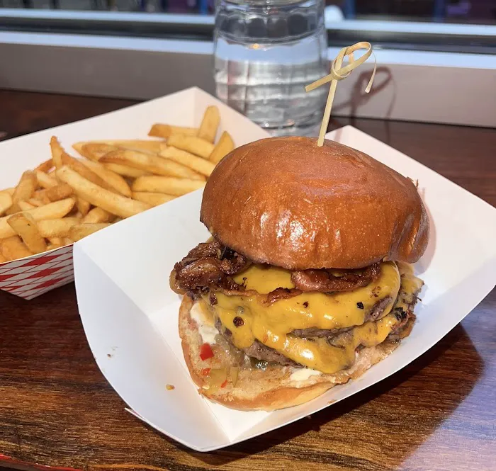 Sin City Burger Picture 7