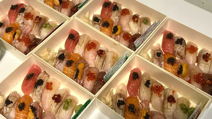 Oyishi Sushi Picture 5