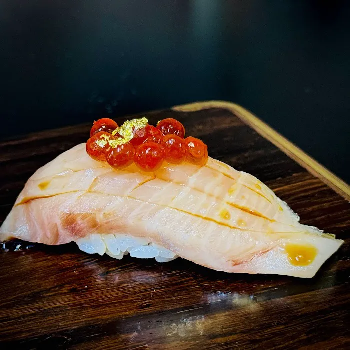 Oyishi Sushi Picture 2