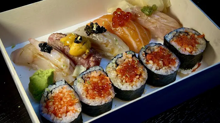 Oyishi Sushi Picture 3