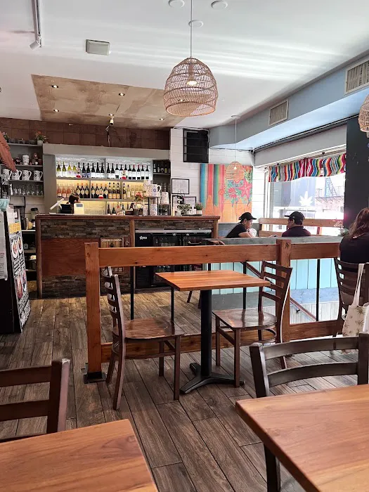 Lolitas Kitchen NYC Picture 10