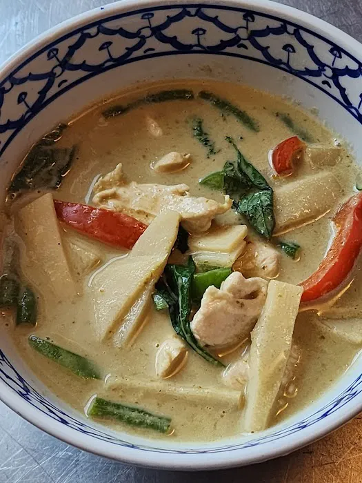 Talung Thai Kitchen Food Truck Picture 9